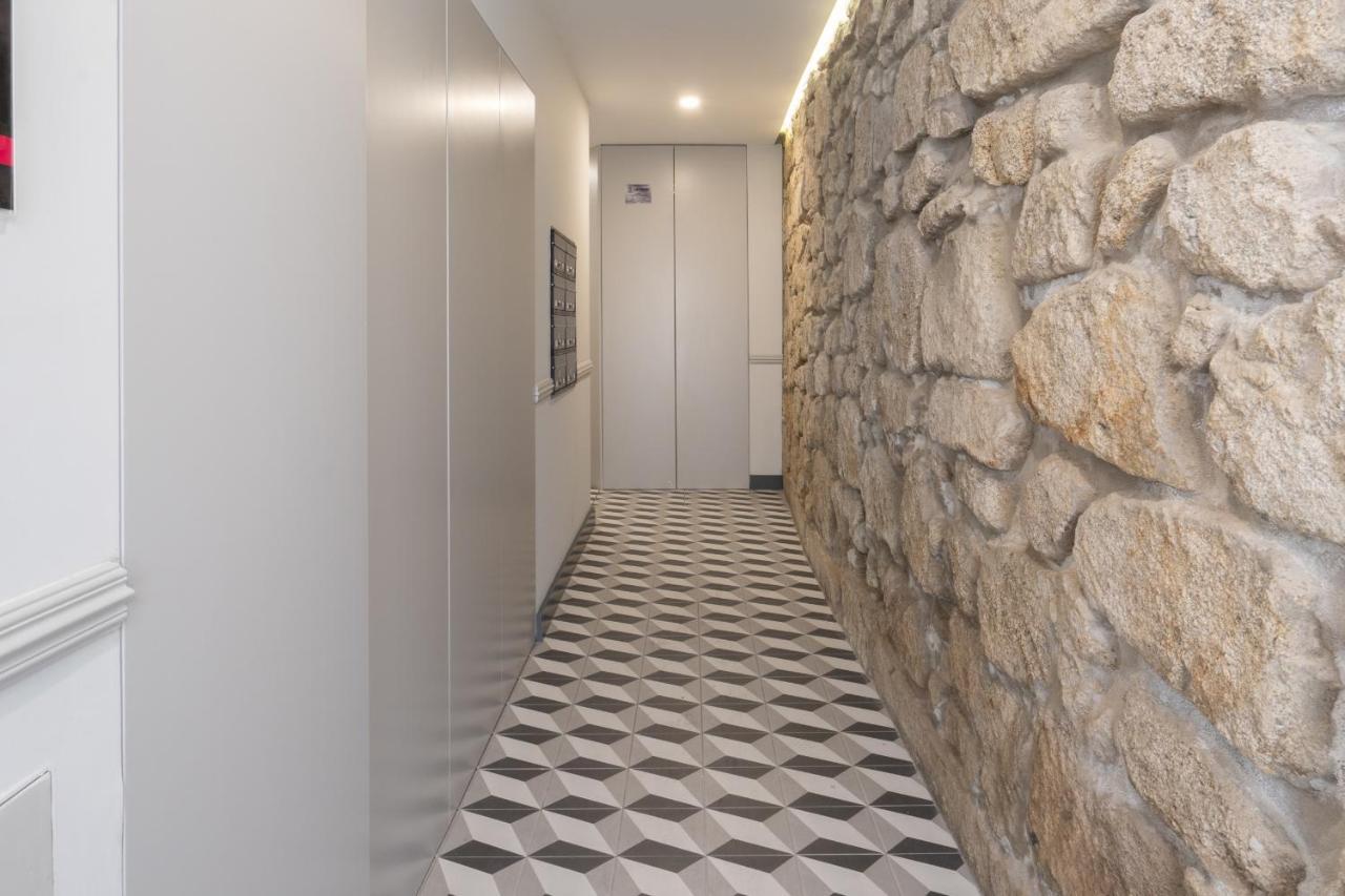 Host Wise - Enchanting Design Flat - Premium Location Porto Exterior photo