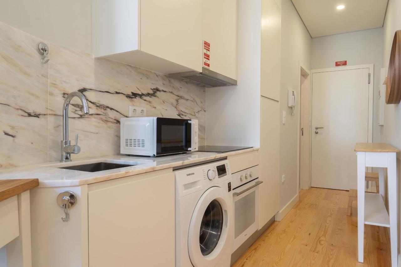 Host Wise - Enchanting Design Flat - Premium Location Porto Exterior photo